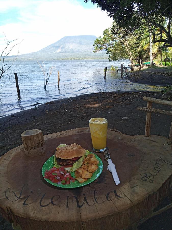 Hotel La Sirenita - Ometepe à Altagracia Extérieur photo