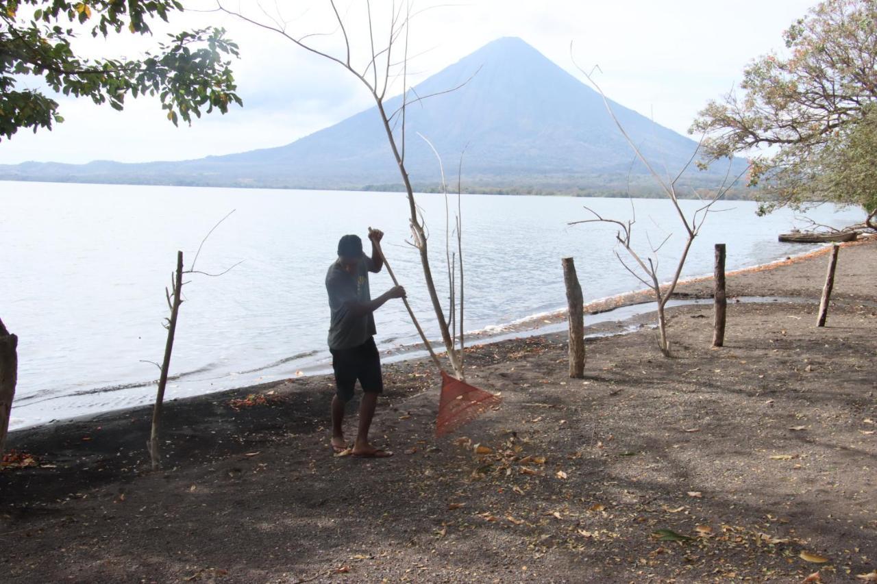 Hotel La Sirenita - Ometepe à Altagracia Extérieur photo