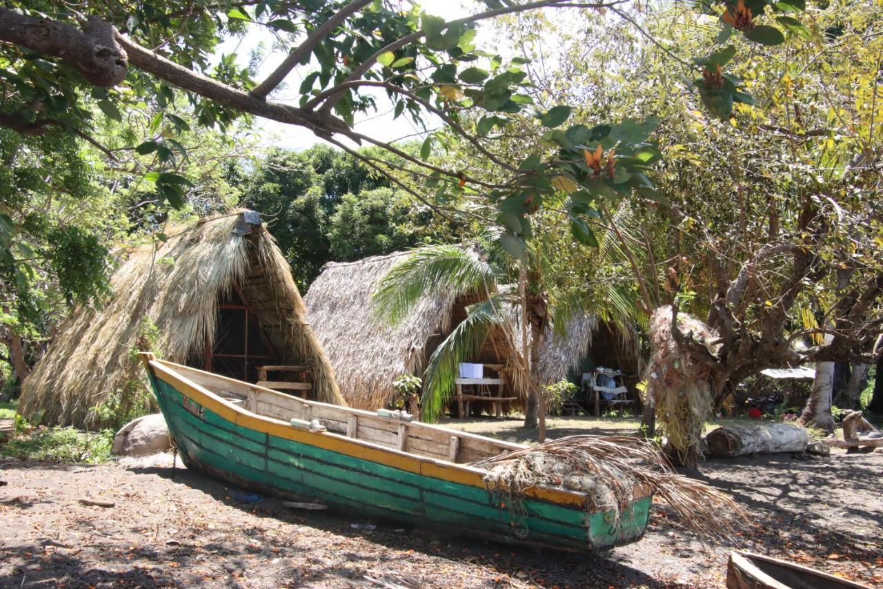 Hotel La Sirenita - Ometepe à Altagracia Extérieur photo
